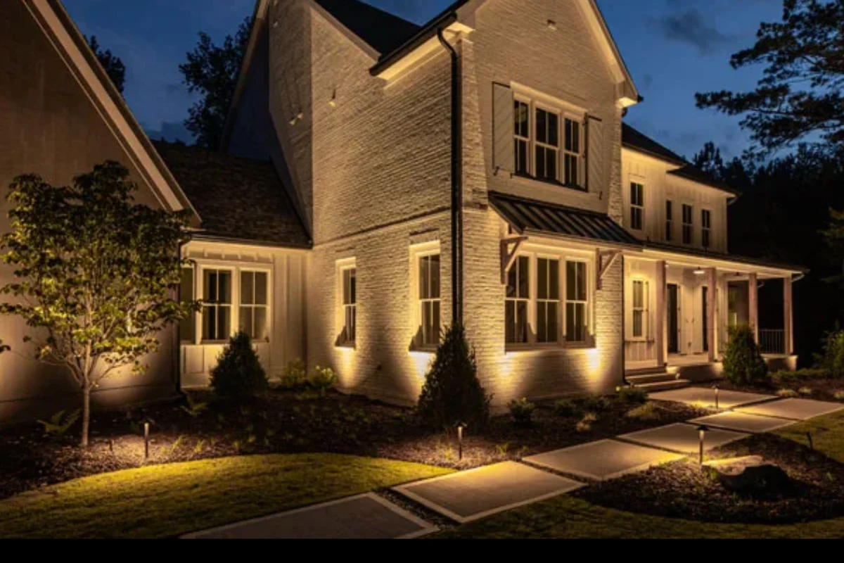 Landscape lighting install